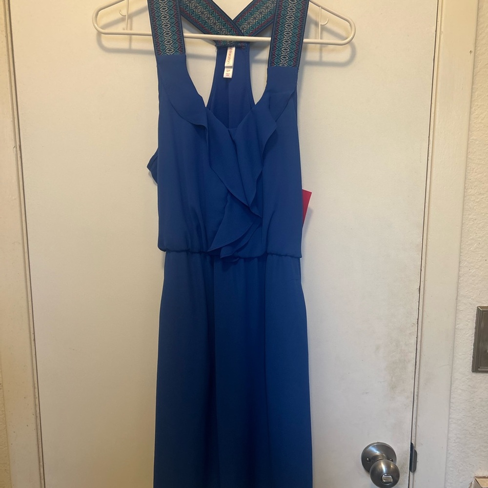 Elegant Blue Sleeveless Dress